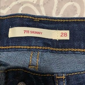 Levi's Jeans - Levi’s 711 skinny jeans size 28/ 30. NWT Levi's Jeans - Levi’s 711 skinny jeans size 28/ 30. NWT